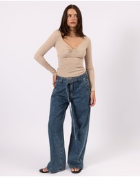 Style Addict - The Belted Wide Leg Jean
