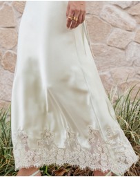 Petal & Pup - Alira Lace Trim Midi Skirt - Sage