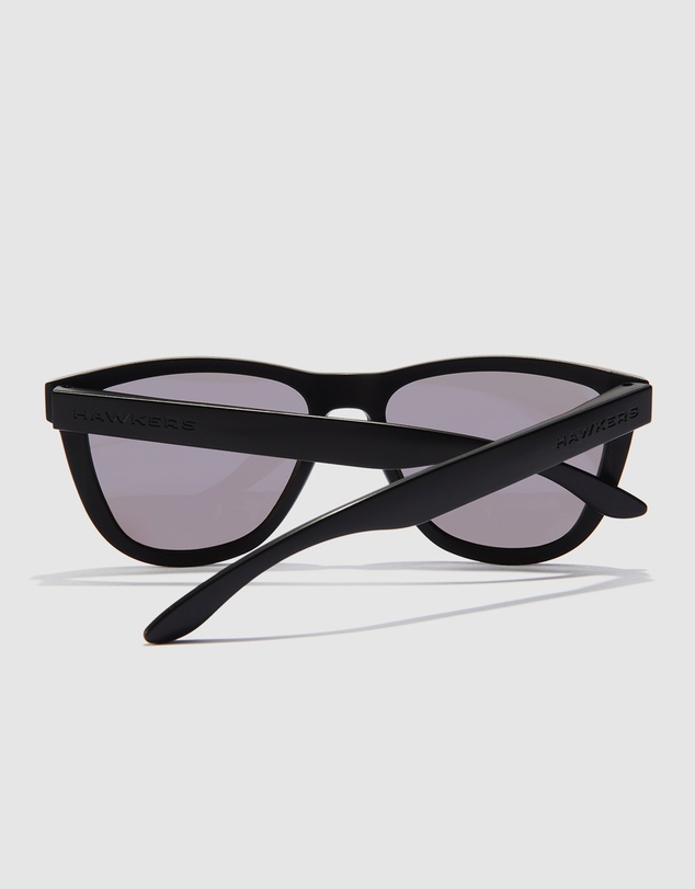 Hawkers Co - HAWKERS - Polarized Black Clear Blue ONE RAW Sunglasses for Men and Women UV400
