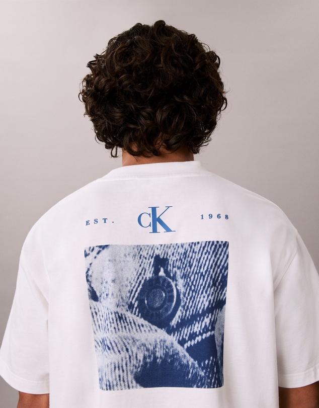 Calvin Klein Jeans - Back Print Graphic T-Shirt
