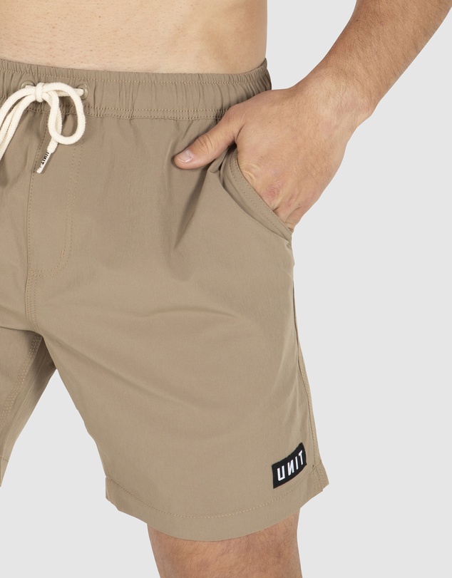 UNIT - Block 16inch Stretch Short