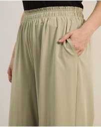 Atmos&Here Curvy - Flora Wide Leg Pants