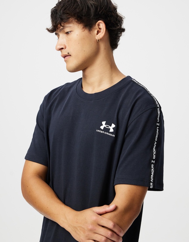 Under Armour - Icon Heavyweight Taping T-Shirt