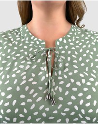 Love Your Wardrobe - Sage Print Drop Waist Dress