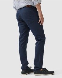 Rodd & Gunn - Gunn Straight Fit Jean Short Leg