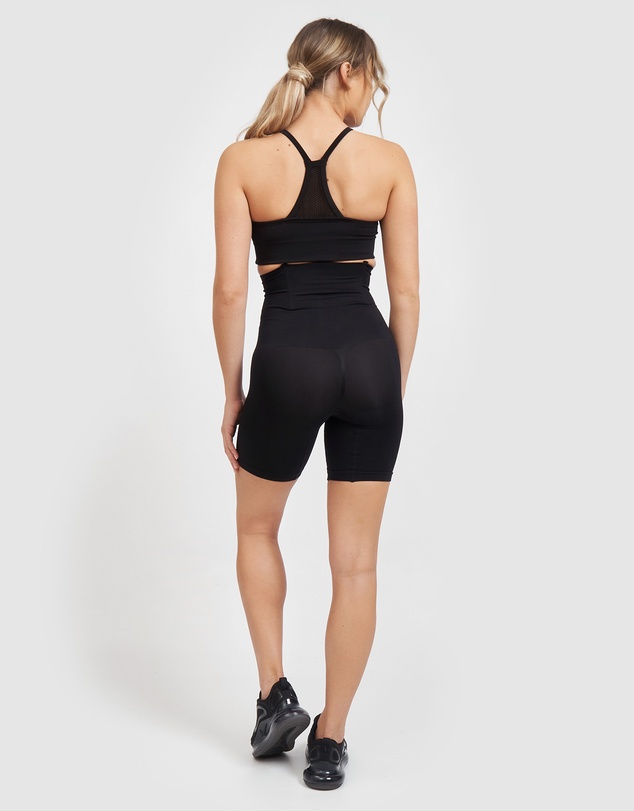 Core Trainer - High Waist Midi Shorts