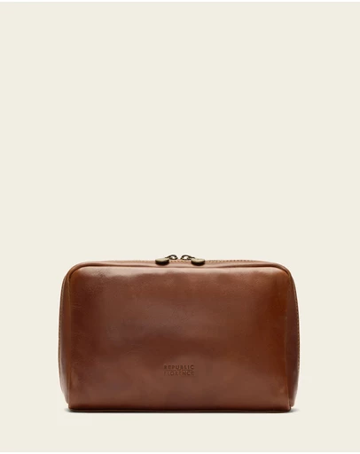 Republic of Florence - Primo Matt Brown Toiletry Bag