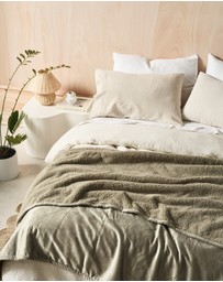 Linen House - Sena Blanket