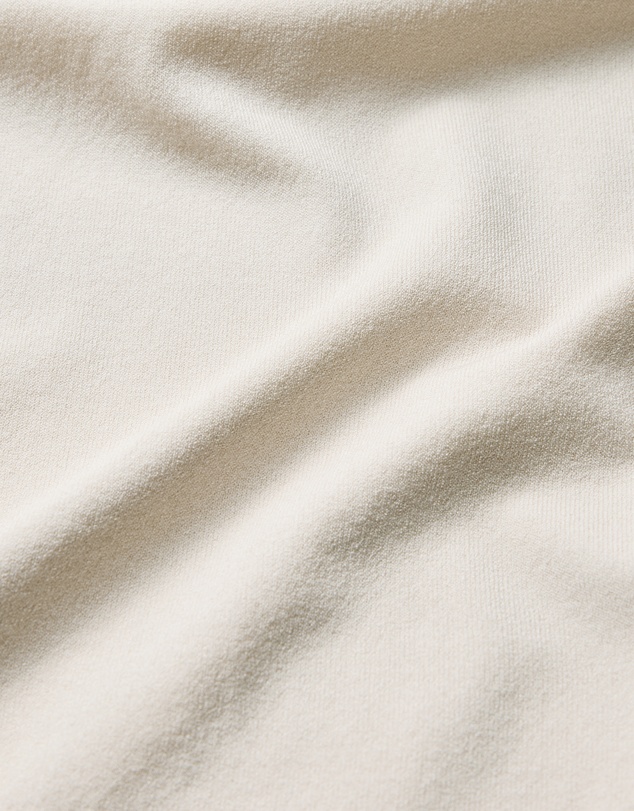 Calibre - Slim Tech Knit T-shirt Parchment