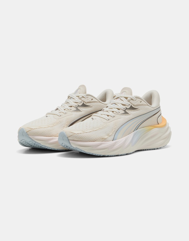 Puma - Velocity NITRO 4 Running Shoes - Women