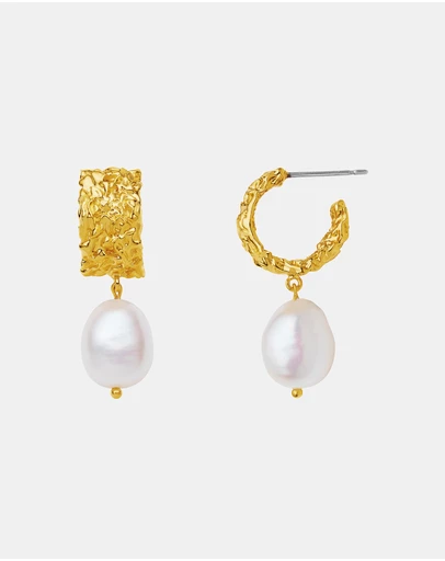 Amber Sceats - Carnation Earrings