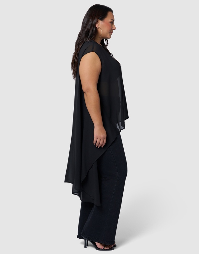 Sunday In The City - Lowkey Cape Tee