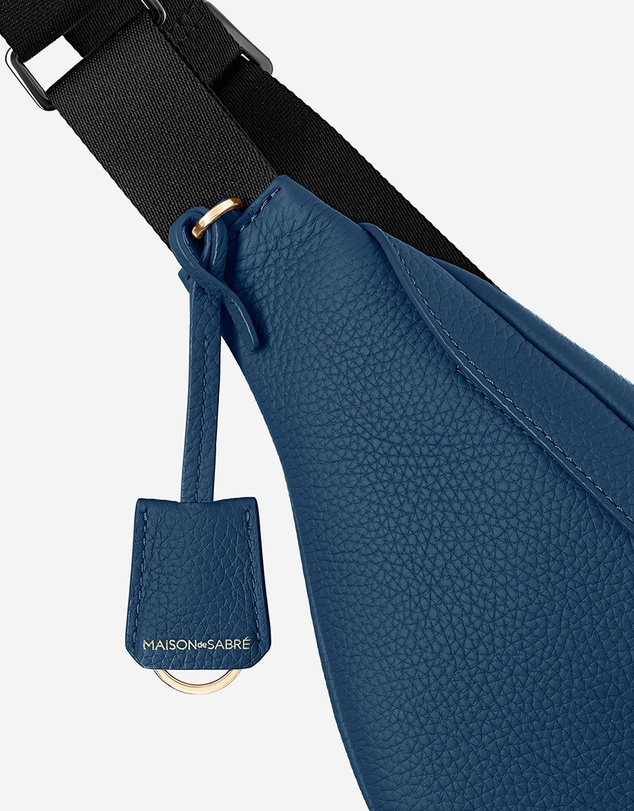 Maison De Sabre - The Large Sling Bag