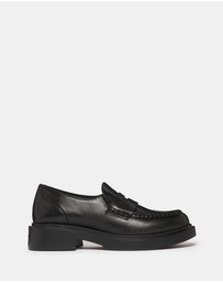 G. H. BASS - Albany II Penny Loafers