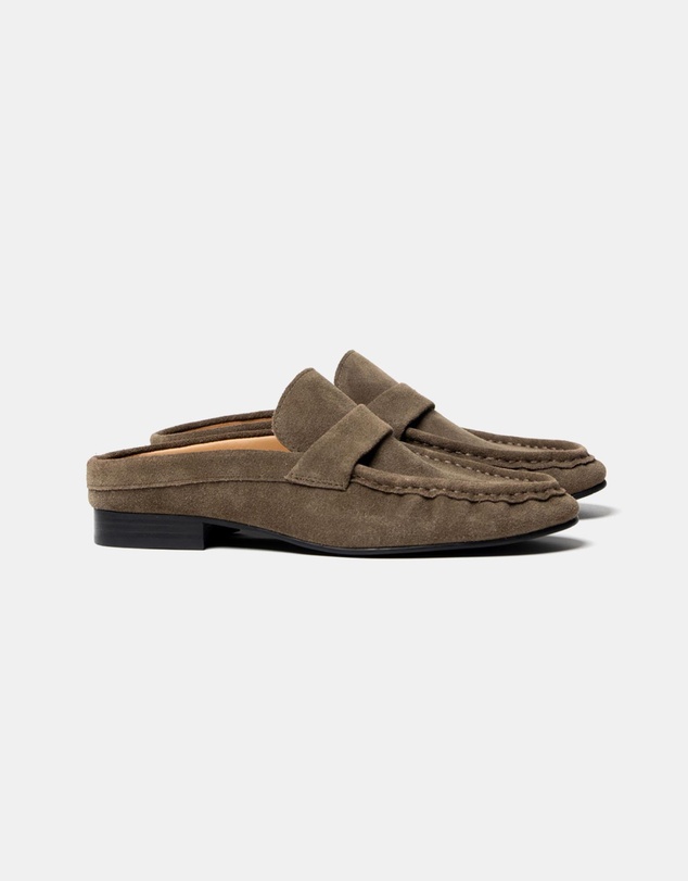 La Tribe - Naomi Mules