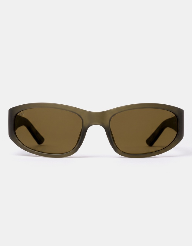 Otis - Blur - Polarised