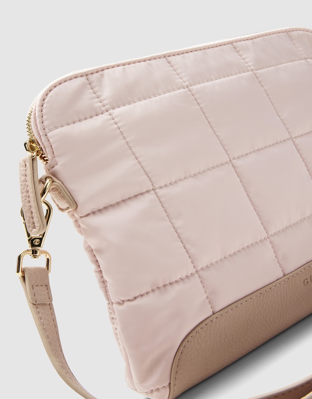Globite - Quilted Cross Body Bag
