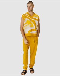 Justin Cassin - Ignite Pattern Knitted Vest