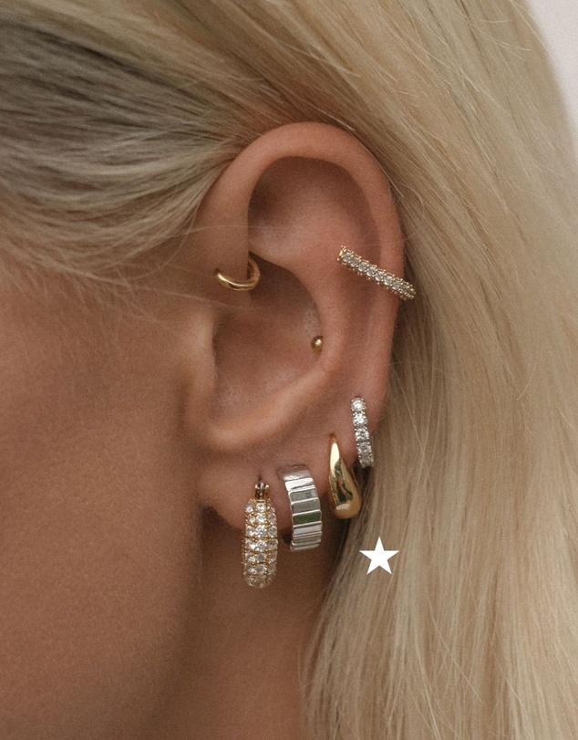 Luv Aj - Eloise Hoops