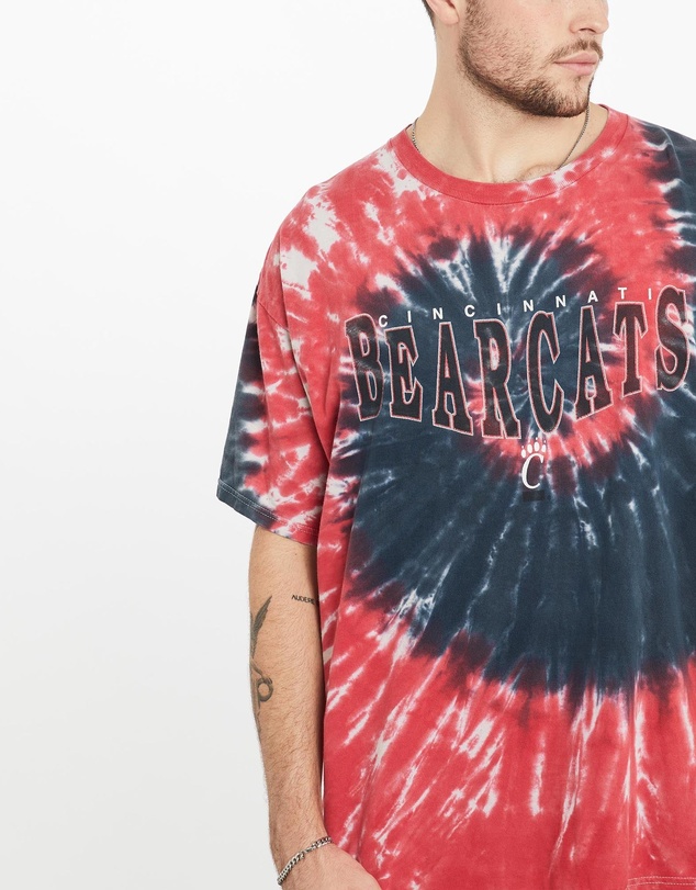 Vintage by The Real Deal - Pre Loved - Vintage 90s NCAA Cincinnati Bearcats Tie Dye Tee
