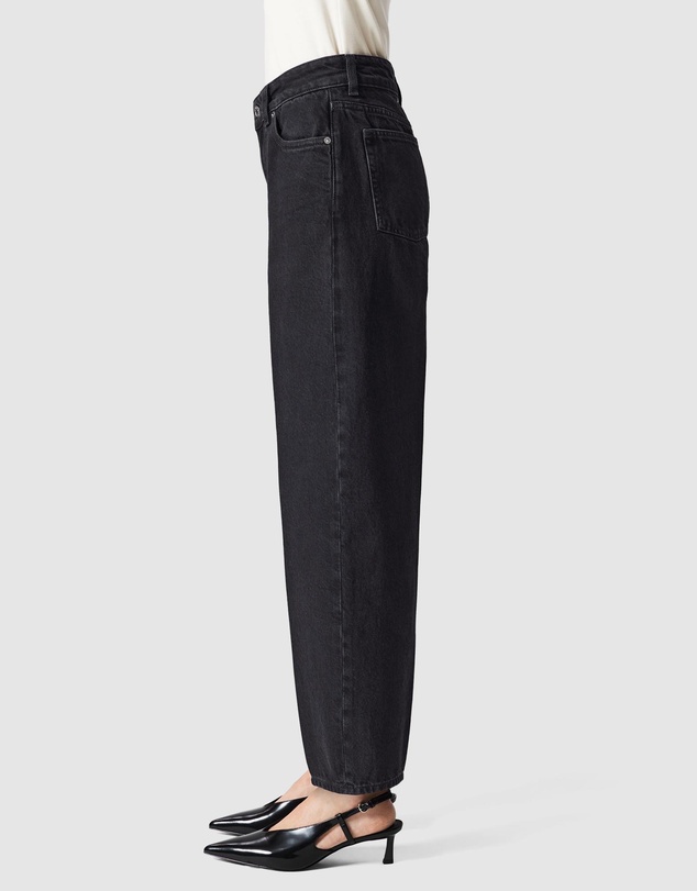 & Other Stories - Tapered Barrel Jeans