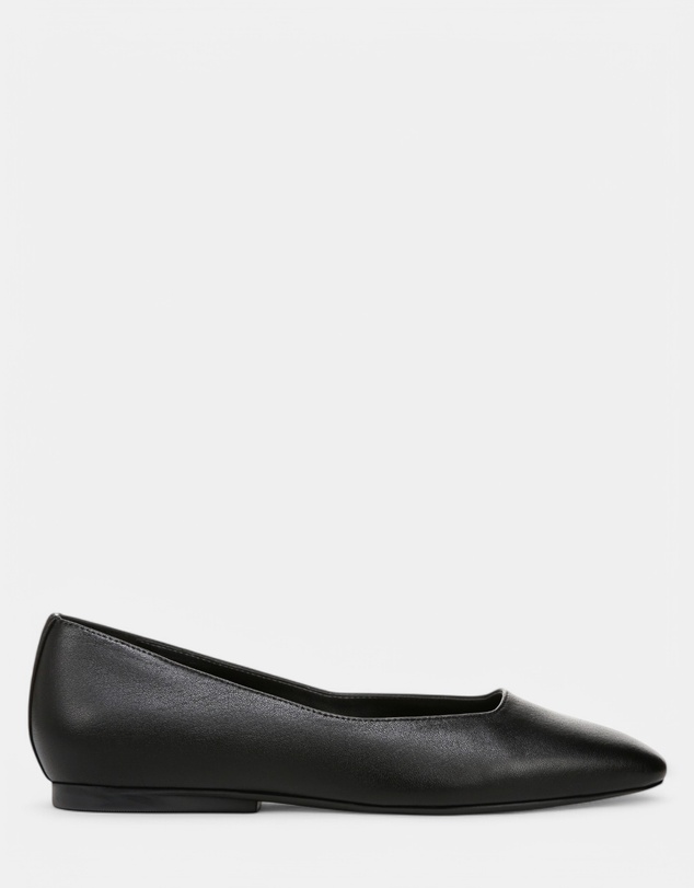 Naturalizer - Chelsea Ballet Flat - Black Leather