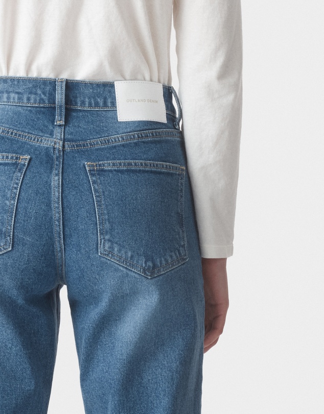 Outland Denim - Elise Mid Straight Jean 31