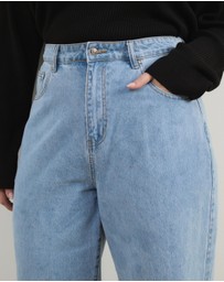 Atmos&Here Curvy - Nora Wide Barrel Leg Jeans