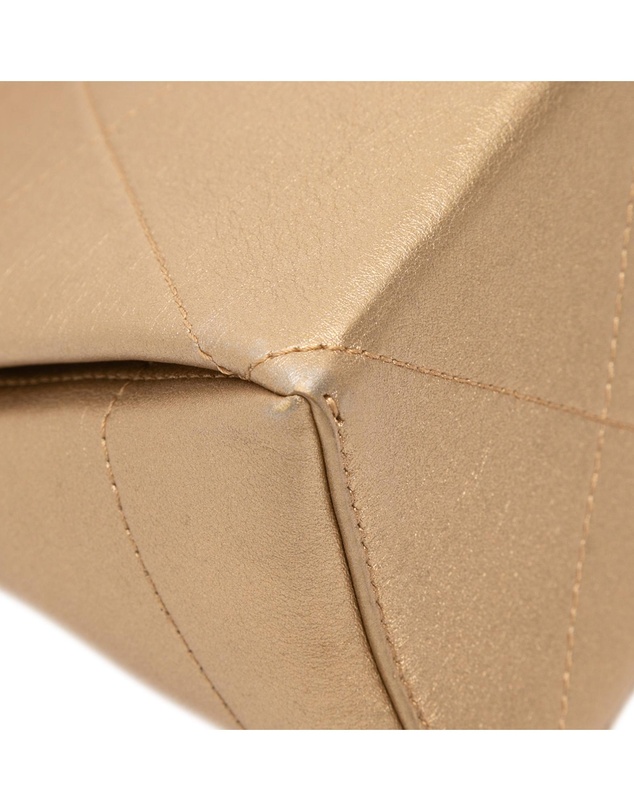 Pre-Loved by Azura Reborn - Pre-Loved Small Calfskin Kiss Lock Frame Bag