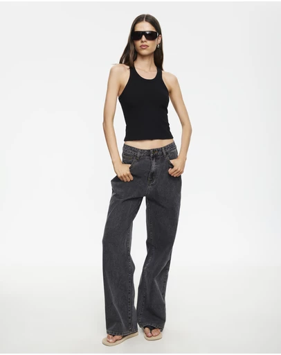 Lioness - Divine Jeans - ICONIC EXCLUSIVE