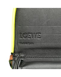 Pre-Loved by Azura Reborn - Pre-Loved loewe Smile Crossbody Bag
