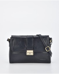 Cobb & Co - Kotara Classic Leather Crossbody Bag