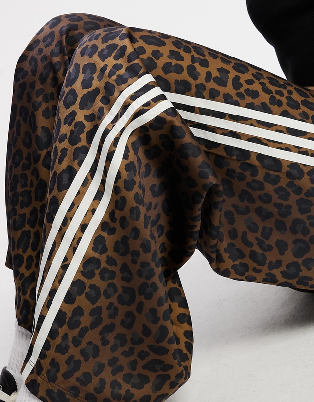 adidas Originals - Originals Wide Leg Satin Pants in Leopard