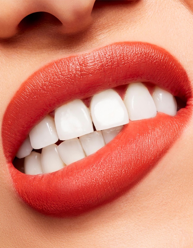 MAC - Velvet Blur Slim Stick Lipstick