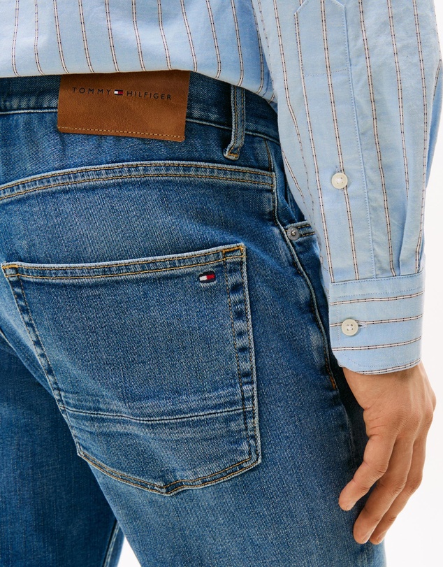 Tommy Hilfiger - Denton Straight Jeans