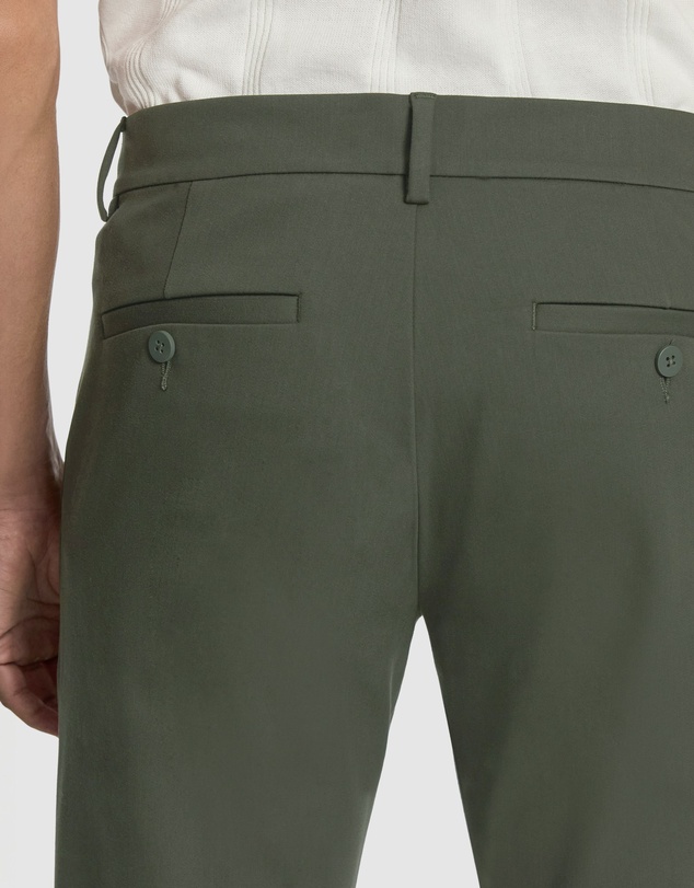 yd. - Energy Hyper Stretch Skinny Chino