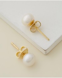 Moira Hughes - The White Label - Freshwater Pearl Studs