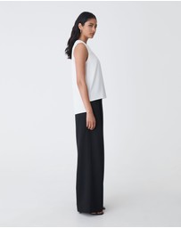 Forcast - Amour Round Neck Top