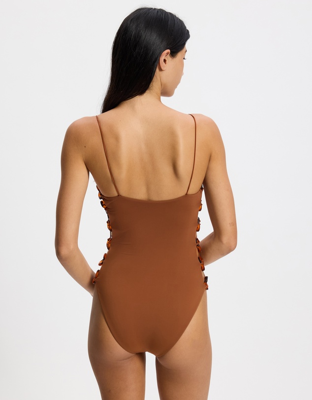 Ziah - Bravo Chain One Piece
