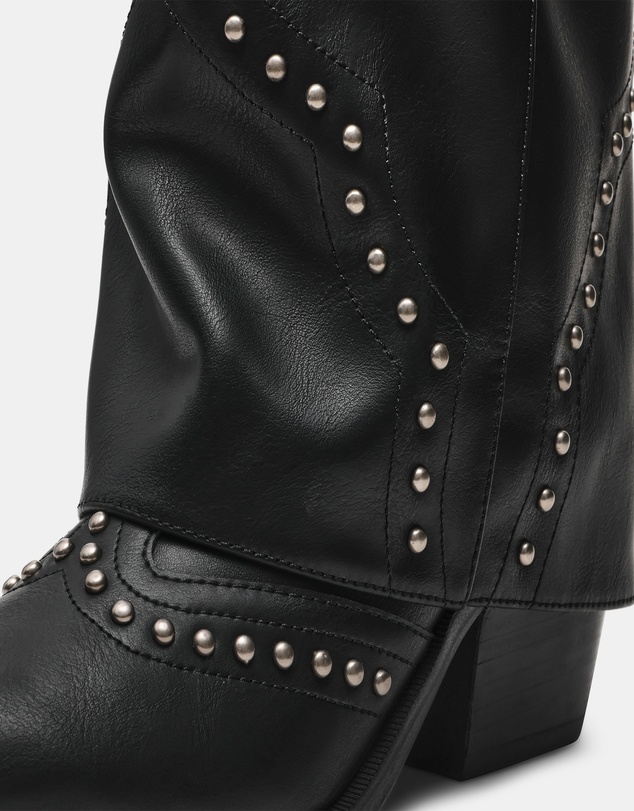 Steve Madden - Streamline Black Boots