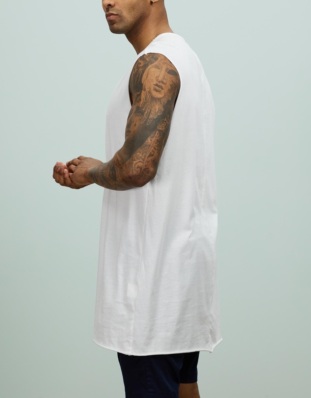 Surrounded By Ghosts - The Minium Muscle T-Shirt