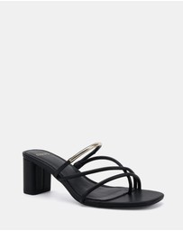 Novo - Fuming Heels