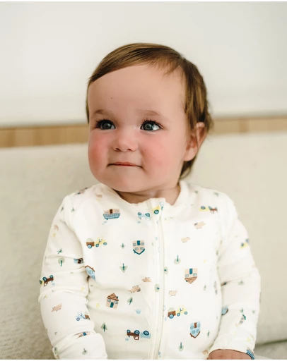 Kynd Baby - Day Or Night Onesie in Pasture
