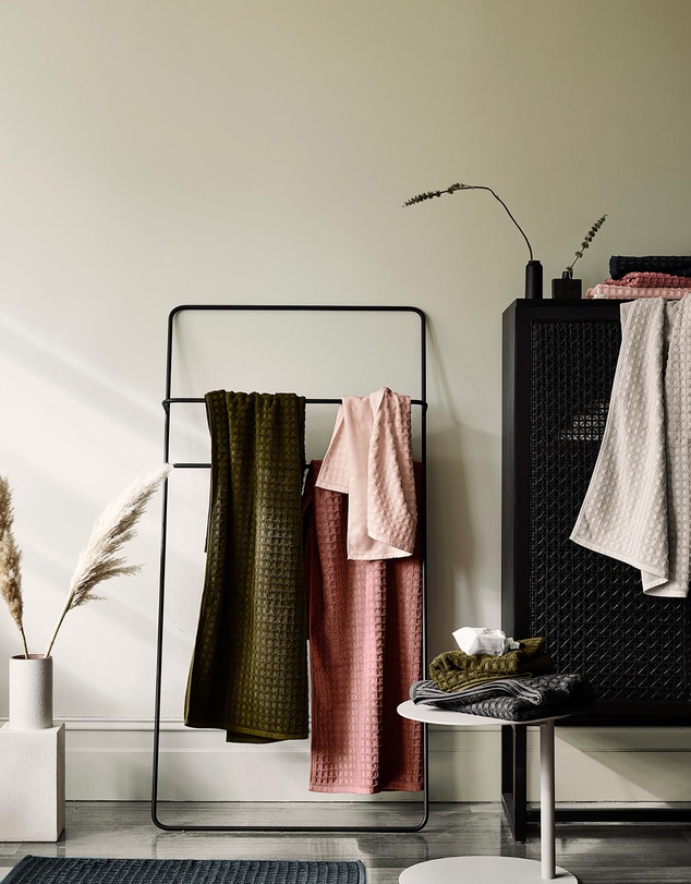 Aura Home - Waffle Bath Mat