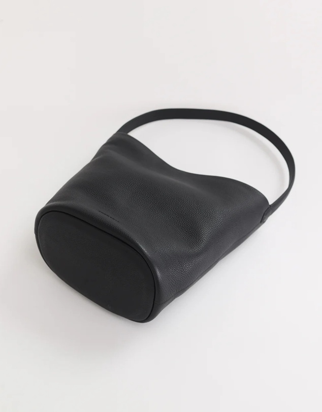 The Horse - Esme Tote