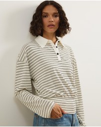 Atmos&Here - Averin Long Sleeve Fitted Waist Top