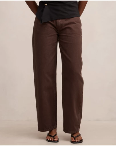 Forever New Petite - Emma Petite Mid Rise Barrel Jeans