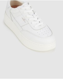 Rollie - Sol City Sneaker