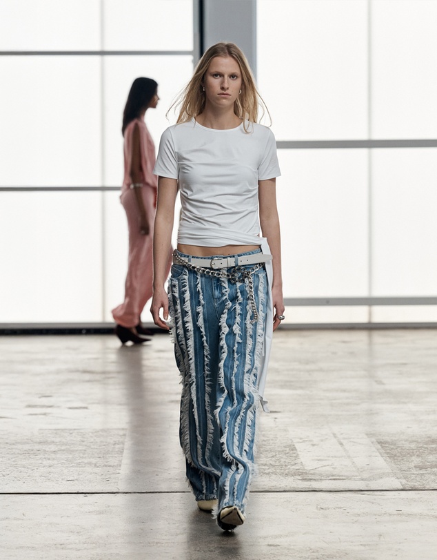 Third Form - Nova Tie Tee