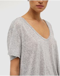 Neuw - Girlfriend Deep V Tee